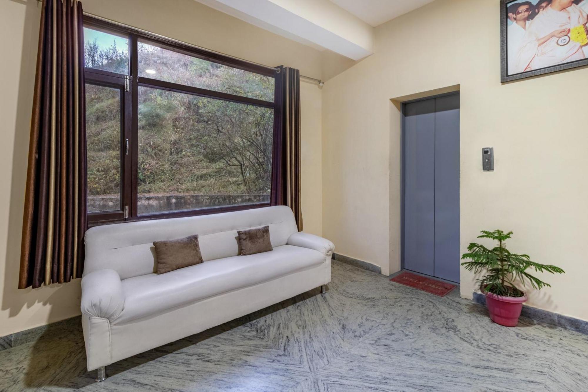 Treebo Shimla Ayurvedic Retreat Kufri Hotel Ngoại thất bức ảnh